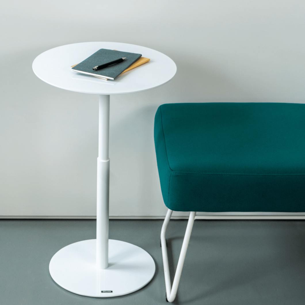 Pico korkeussäädettävä sivupöytä valkoinen